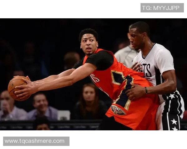 鹈鹕队与灰熊队激战正酣精彩直播全程回顾与分析